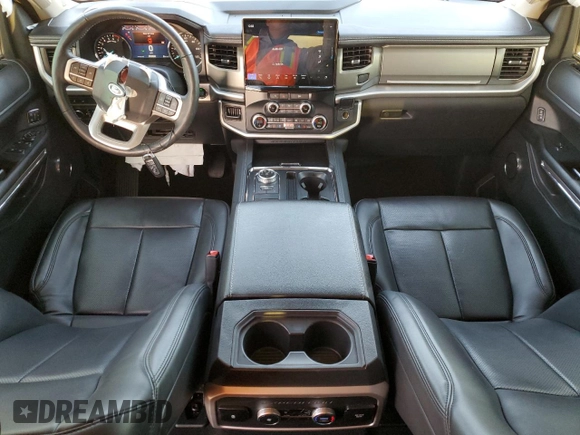 2024 Ford Expedition Max XLT with VIN 1FMJK1H81REA20820, listed as a Copart auction lot 51779985 with 21,564 mi miles and Clean title. Bid and sale history available at DreamBid. Image 8.