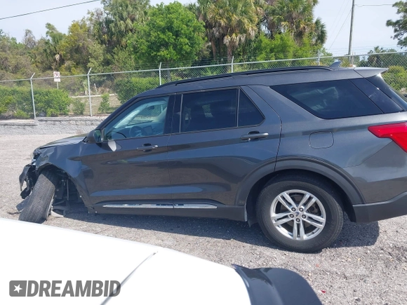 2020 Ford Explorer XLT with VIN 1FMSK7DH8LGC56664, listed as a IAAI auction lot 41934310 with 75,977 mi miles. Bid and sale history available at carsss.com. Image 14.