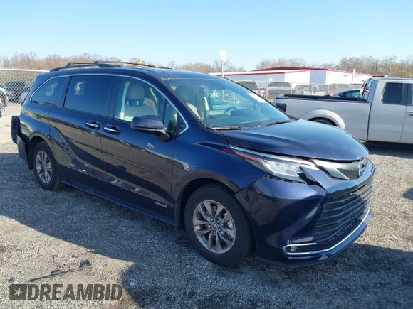 2021 Toyota Sienna XLE with VIN 5TDJRKEC6MS050638, listed as a IAAI auction lot 40875583 with 22,602 mi miles and . Bid and sale history available at DreamBid. Image 1.