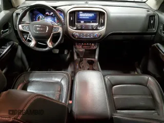 2021 GMC Canyon 4WD Denali with VIN 1GTG6EEN3M1129459, listed as a Copart auction lot 87618305 with 37,663 mi miles and Salvage Title. Bid and sale history available at carsss.com. Image 8.