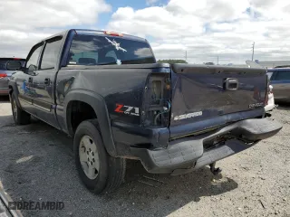 2005 Chevrolet Silverado 1500 LS with VIN 2GCEK13T551363305, listed as a Copart auction lot 45671335 with 179,592 mi miles and Non Repairable. Bid and sale history available at carsss.com. Image 2.