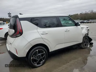 2024 Kia Soul EX with VIN KNDJ33AU7R7899104, listed as a Copart auction lot 86289004 with 32,263 mi miles and Salvage Title. Bid and sale history available at carsss.com. Image 3.