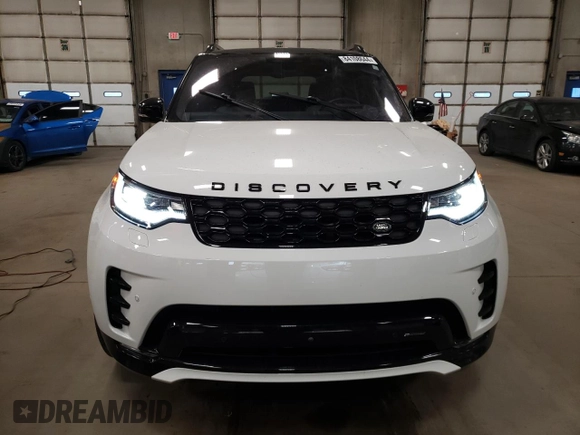 2023 Land Rover Discovery with VIN SALRT2EX6P2473537, listed as a Copart auction lot 84108644 with 32,251 mi miles and Non Repairable. Bid and sale history available at DreamBid. Image 5.