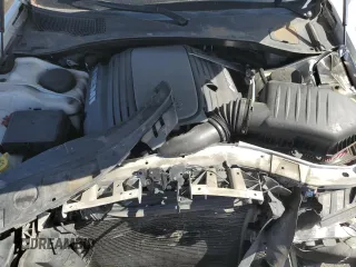 2012 Chrysler 300 C z VIN 2C3CCAET6CH195930, wystawiony jako Copart lot #54779835 z przebiegiem 103 022 mil mil oraz Szkoda całkowita • Salvage title. Historia ofert i sprzedaży dostępna na DreamBid. Obrazek 11.