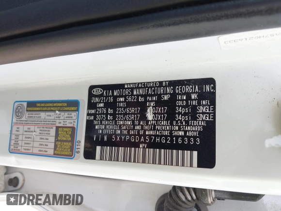 2017 Kia Sorento LX with VIN 5XYPGDA57HG216333, listed as a IAAI auction lot 42524652 with 214,700 mi miles and . Bid and sale history available at DreamBid. Image 9.