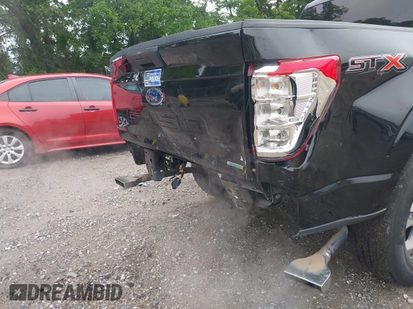 2022 Ford F-150 XL с VIN 1FTEW1CP8NFB78472, выставлен на аукционе IAAI как лот 42352854 с пробегом 127 466 миль миль и . История ставок и продаж доступна на DreamBid. Изображение 19.