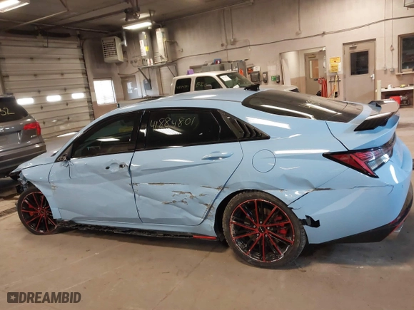 2022 Hyundai Elantra N with VIN KMHLW4AK9NU003302, listed as a IAAI auction lot 41884801 with 39,415 mi miles. Bid and sale history available at carsss.com. Image 14.