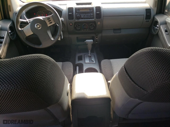 2005 Nissan Xterra S with VIN 5N1AN08U55C609695, listed as a Copart auction lot 60677814 with 193,511 mi miles and Salvage Title. Bid and sale history available at carsss.com. Image 8.