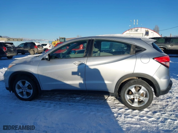 2016 Honda HR-V LX with VIN 3CZRU6H32GM732807, listed as a IAAI auction lot 41522896 with 136,074 mi miles. Bid and sale history available at carsss.com. Image 14.