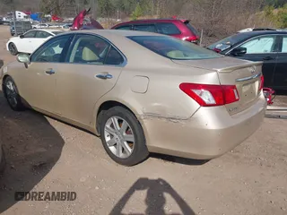 2008 Lexus ES 330 z VIN JTHBJ46G382200922, wystawiony jako IAAI lot #41506772 z przebiegiem 135 180 mil mil oraz . Historia ofert i sprzedaży dostępna na DreamBid. Obrazek 3.