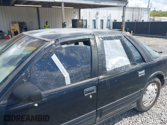 1996 Oldsmobile Cutlass Supreme S z VIN 1G3WH52M2TF363353, wystawiony jako IAAI lot #41955292 z przebiegiem 143 347 mil mil oraz . Historia ofert i sprzedaży dostępna na DreamBid. Obrazek 6.