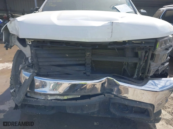 2019 Chevrolet Silverado 1500 LT with VIN 1GCRYDED9KZ239788, listed as a IAAI auction lot 41342379 with 93,872 mi miles. Bid and sale history available at carsss.com. Image 6.