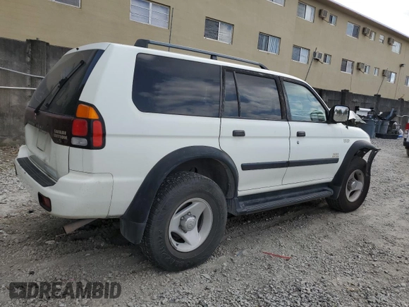 2001 Mitsubishi Montero ES z VIN JA4LS21H21P033625, wystawiony jako Copart lot #49041615 z przebiegiem 119 433 mil mil oraz Szkoda całkowita • Salvage title. Historia ofert i sprzedaży dostępna na DreamBid. Obrazek 3.