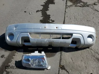 2005 Suzuki Grand Vitara LX z VIN JS3TD62V854201465, wystawiony jako Copart lot #61460344 z przebiegiem 204 784 mil mil oraz Szkoda całkowita • Salvage title. Historia ofert i sprzedaży dostępna na DreamBid. Obrazek 13.