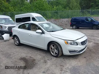 2014 Volvo S60 T5 с VIN YV1612FS6E2273932, выставлен на аукционе IAAI как лот 42447686 с пробегом 65 864 миль миль и . История ставок и продаж доступна на DreamBid. Изображение 1.