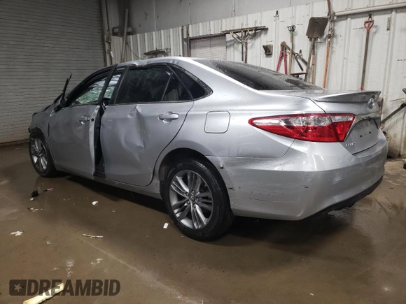 2017 Toyota Camry XLE with VIN 4T1BF1FK1HU352381, listed as a Copart auction lot 84551574 with 40,663 mi miles and Salvage Title. Bid and sale history available at DreamBid. Image 2.
