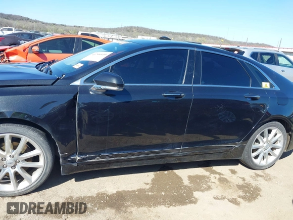 2015 Lincoln MKZ with VIN 3LN6L2G93FR619701, listed as a IAAI auction lot 41794410 with 77,201 mi miles. Bid and sale history available at carsss.com. Image 15.