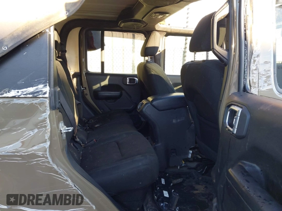 2020 Jeep Gladiator Sport S with VIN 1C6HJTAG0LL169992, listed as a IAAI auction lot 41488773 with Not Provided miles. Bid and sale history available at carsss.com. Image 8.