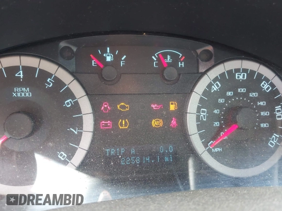 2011 Ford Escape XLT с VIN 1FMCU9D72BKC01477, выставлен на аукционе IAAI как лот 42702010 с пробегом 225 814 миль миль и . История ставок и продаж доступна на DreamBid. Изображение 7.