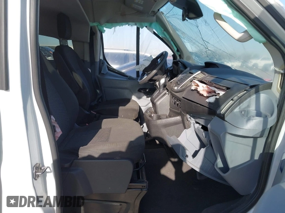 2018 Ford Transit Passenger XL with VIN 1FBZX2YM0JKA87639, listed as a IAAI auction lot 38957868 with Not provided miles and . Bid and sale history available at DreamBid. Image 5.