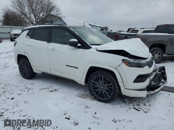 2022 Jeep Compass High Altitude with VIN 3C4NJDCB7NT207194, listed as a Copart auction lot 44156755 with 38,128 mi miles and Salvage Title. Bid and sale history available at carsss.com. Image 4.