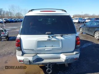 2006 Chevrolet TrailBlazer LS with VIN 1GNET16S566127898, listed as a IAAI auction lot 41580169 with 187,832 mi miles and . Bid and sale history available at DreamBid. Image 16.