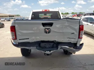 2024 Ram 2500 Big Horn with VIN 3C6UR5DJ9RG387185, listed as a Copart auction lot 61833355 with 10,213 mi miles and Clean title. Bid and sale history available at DreamBid. Image 6.