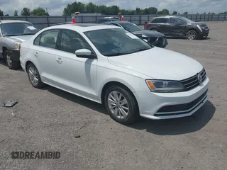 2015 Volkswagen Jetta SE с VIN 3VWD07AJ3FM282994, выставлен на аукционе IAAI как лот 42724323 с пробегом 147 448 миль миль и . История ставок и продаж доступна на DreamBid. Изображение 1.