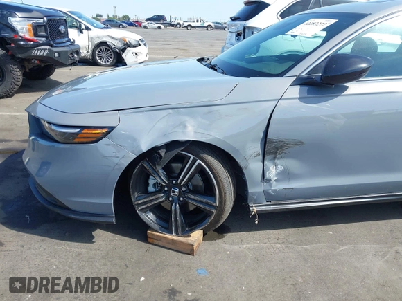 2024 Honda Accord Sport with VIN 1HGCY2F54RA082912, listed as a IAAI auction lot 42283272 with 2,348 mi miles and . Bid and sale history available at DreamBid. Image 17.