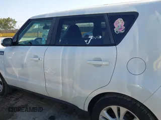 2016 Kia Soul + z VIN KNDJP3A51G7238839, wystawiony jako IAAI lot #42486612 z przebiegiem 95 262 mil mil oraz . Historia ofert i sprzedaży dostępna na DreamBid. Obrazek 14.