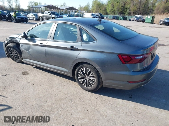 2021 Volkswagen Jetta S z VIN 3VWC57BU7MM050305, wystawiony jako IAAI lot #41937263 z przebiegiem 41 241 mil mil oraz . Historia ofert i sprzedaży dostępna na DreamBid. Obrazek 3.