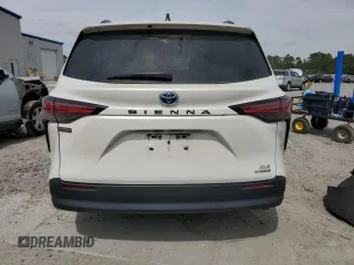 2021 Toyota Sienna XLE with VIN 5TDYRKEC9MS055993, listed as a Copart auction lot 49035865 with 52,257 mi miles and Salvage Title. Bid and sale history available at carsss.com. Image 6.