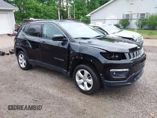 2017 Jeep Compass Latitude with VIN 3C4NJDBB7HT679532, listed as a IAAI auction lot 42228130 with 116,505 mi miles and . Bid and sale history available at DreamBid. Image 1.