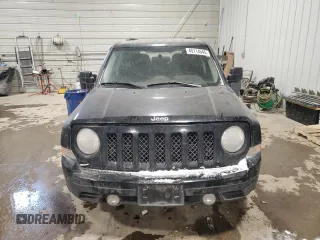 2013 Jeep Patriot Latitude with VIN 1C4NJPFB4DD255625, listed as a Copart auction lot 45114545 with 174,760 mi miles and Salvage Title. Bid and sale history available at carsss.com. Image 5.