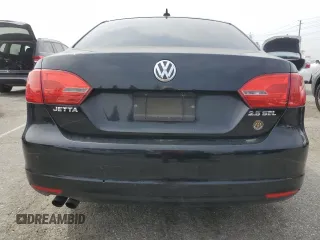 2011 Volkswagen Jetta SEL с VIN 3VWLZ7AJ1BM346879, выставлен на аукционе Copart как лот 55180955 с пробегом 202 256 миль миль и Списание • Salvage title. История ставок и продаж доступна на DreamBid. Изображение 6.