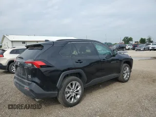 2024 Toyota RAV4 XLE Premium with VIN 2T3A1RFV3RC428731, listed as a Copart auction lot 59918945 with 26,263 mi miles and Salvage title. Bid and sale history available at DreamBid. Image 3.
