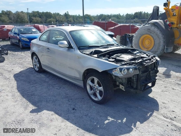 2011 BMW 1 Series 128i with VIN WBAUP7C59BVK78041, listed as a IAAI auction lot 41618161 with 1 mi miles. Bid and sale history available at carsss.com. Image 1.