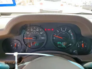 2008 Jeep Wrangler Unlimited X с VIN 1J4GA39128L537191, выставлен на аукционе Copart как лот 56844345 с пробегом 305 764 миль миль и Списание • Salvage title. История ставок и продаж доступна на DreamBid. Изображение 9.