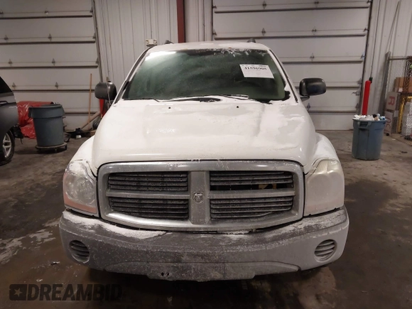 2005 Dodge Durango SXT with VIN 1D4HB38NX5F624748, listed as a IAAI auction lot 41596905 with 204,466 mi miles and . Bid and sale history available at DreamBid. Image 13.