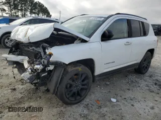 2012 Jeep Compass Latitude with VIN 1C4NJCEA3CD706818, listed as a Copart auction lot 42098135 with 138,859 mi miles and Salvage Title. Bid and sale history available at carsss.com. Image 1.