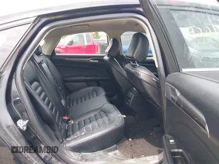2020 Ford Fusion SEL z VIN 3FA6P0CD5LR131097, wystawiony jako IAAI lot #42218517 z przebiegiem 94 394 mil mil oraz . Historia ofert i sprzedaży dostępna na DreamBid. Obrazek 8.