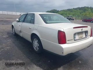 2003 Cadillac DeVille z VIN 1G6KD54Y03U182728, wystawiony jako IAAI lot #42080577 z przebiegiem 193 152 mil mil oraz . Historia ofert i sprzedaży dostępna na DreamBid. Obrazek 3.