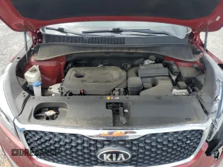 2017 Kia Sorento LX z VIN 5XYPG4A38HG237626, wystawiony jako Copart lot #57173035 z przebiegiem 141 417 mil mil oraz Szkoda całkowita • Salvage title. Historia ofert i sprzedaży dostępna na DreamBid. Obrazek 12.