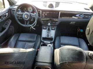 2023 Porsche Macan S с VIN WP1AG2A58PLB39600, выставлен на аукционе Copart как лот 42609675 с пробегом 23 431 миль миль и Списание • Salvage title. История ставок и продаж доступна на DreamBid. Изображение 8.