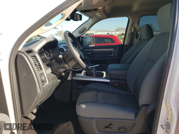 2017 Ram 1500 Lone Star z VIN 3C6RR6LTXHG790413, wystawiony jako Copart lot #42184775 z przebiegiem 44 738 mil mil oraz Szkoda całkowita • Salvage title. Historia ofert i sprzedaży dostępna na DreamBid. Obrazek 7.