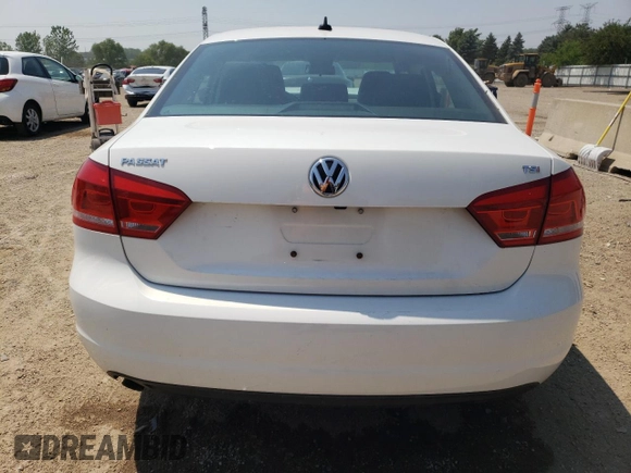 2015 Volkswagen Passat Wolfsburg Edition with VIN 1VWAS7A3XFC114625, listed as a Copart auction lot 60321585 with 81,940 mi miles and Salvage title. Bid and sale history available at DreamBid. Image 6.