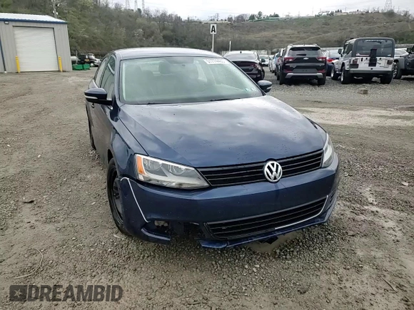 2013 Volkswagen Jetta SE z VIN 3VWDP7AJ6DM395105, wystawiony jako Copart lot #51774465 z przebiegiem 163 342 mil mil oraz Szkoda całkowita • Salvage title. Historia ofert i sprzedaży dostępna na DreamBid. Obrazek 14.