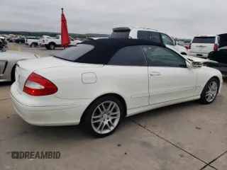 2008 Mercedes-Benz CLK 350 with VIN WDBTK56F88F252456, listed as a Copart auction lot 72947024 with 96,756 mi miles and Salvage Title. Bid and sale history available at DreamBid. Image 3.