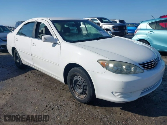 2006 Toyota Camry STD with VIN 4T1BE32K96U691097, listed as a IAAI auction lot 41476876 with 1 mi miles. Bid and sale history available at carsss.com. Image 1.
