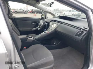 2015 Toyota Prius Four with VIN JTDKN3DU5F1931380, listed as a IAAI auction lot 42420445 with 128,596 mi miles and . Bid and sale history available at DreamBid. Image 5.
